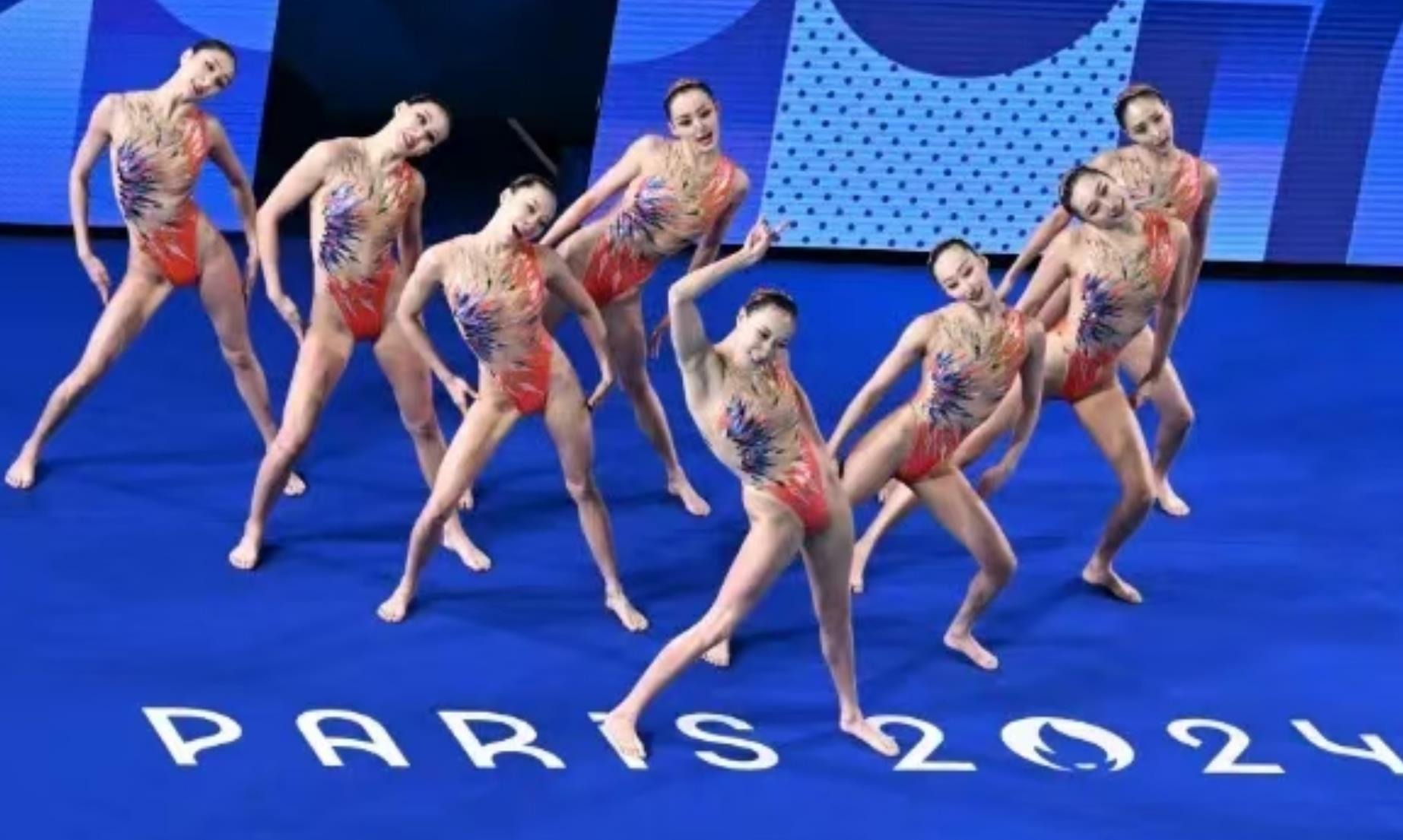 [中超]阿苏埃上抢后断球 单刀左脚爆射破门